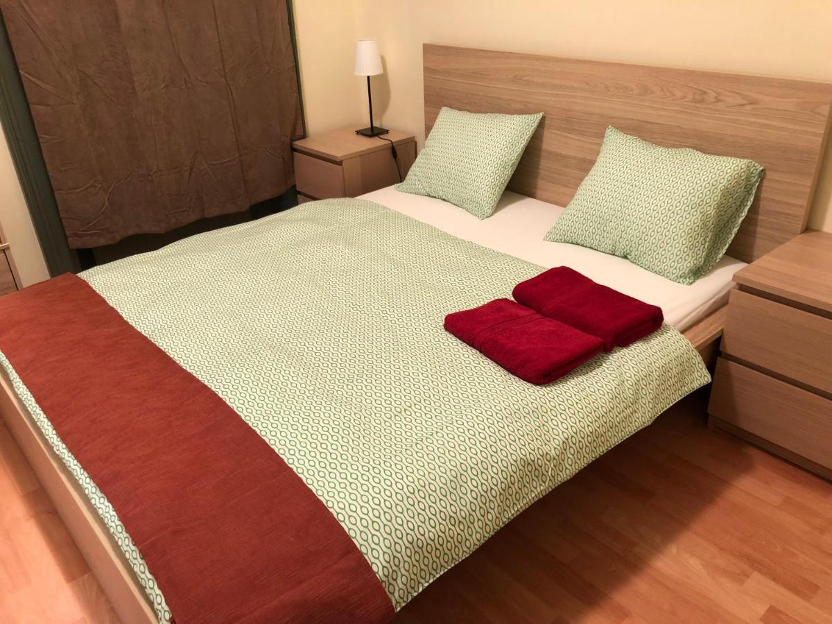 Merry Rooms Budapest Luaran gambar